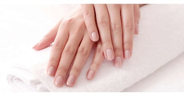 Czy na manicure japoński można nałożyć hybrydę? Zaskakujące fakty i porady. Czy na manicure japoński można nałożyć hybrydę? Zaskakujące fakty i porady.