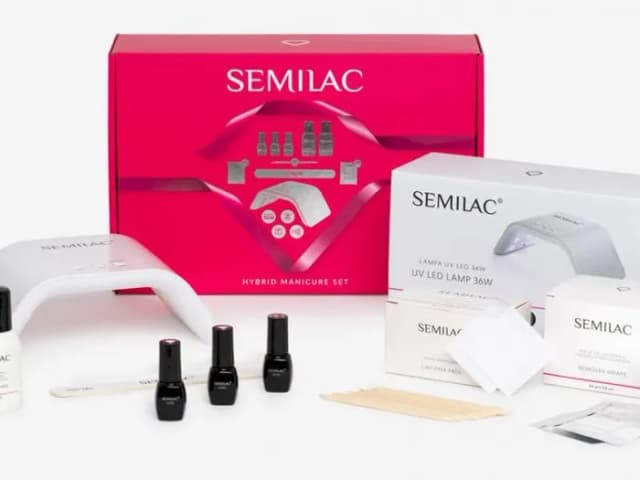 Co trzeba kupić do manicure hybrydowego? Kluczowe akcesoria i porady. Co trzeba kupić do manicure hybrydowego? Kluczowe akcesoria i porady.