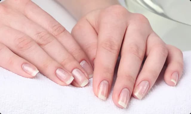 Manicure japoński P.Shine czy Lily Angel – który zestaw wybrać dla pięknych paznokci? Manicure japoński P.Shine czy Lily Angel – który zestaw wybrać dla pięknych paznokci?